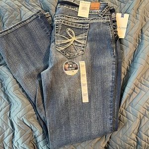 Wallflower Bootcut Jeans
